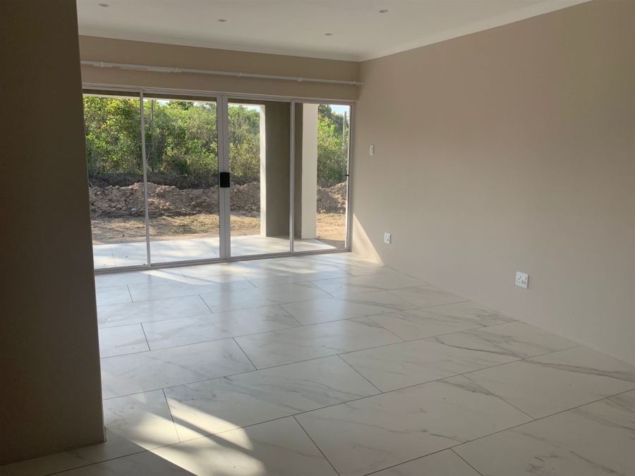 3 Bedroom Property for Sale in Kidds Beach Eastern Cape